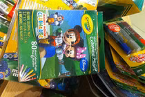 Bút màu sáp cho bé càng mịn càng độc hại