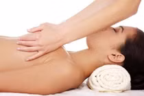 Ngực sẽ to ra nhờ thoa mật ong trộn bột nghệ, hành tây?