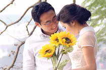 Nghĩ ngày mùng 8/3 mà tủi!