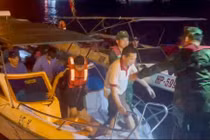 Cứu nạn thành công 6 thuyền viên bị nạn trên vùng biển Cát Bà