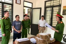 Mâu thuẫn khi tham gia chơi bắt vịt, thanh niên đánh bạn gãy tay