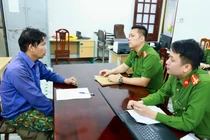  Bắt đối tượng đi ô tô trộm dây cáp viễn thông ở Tuyên Quang