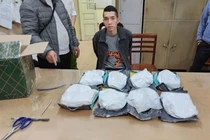 Thu giữ hơn 7,3kg ketamine cất giấu trong túi thực phẩm chức năng
