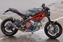 "Quỷ nhỏ" Ducati 795 cực ngầu với đồ chơi hiệu
