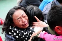 Cố tình lạc con gái, 20 năm sau đau đớn phát hiện sự thật