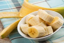 10 loại mặt nạ sữa chua cho da căng mịn suốt mùa hè 