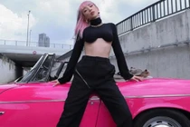 Hở bạo đến thô tục, sao Việt gây “nhức mắt” với thời trang xuống phố