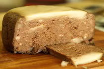 Pate gan tuy ngon nhưng 2 nhóm người này tuyệt đối không nên ăn