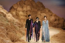 Đỗ Mạnh Cường phải thuê đội cứu hỏa bảo vệ sân khấu 