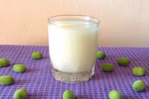 Cách làm sữa hạt sen bổ dưỡng tăng cường sức khỏe