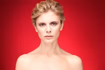 Bài tập cánh tay săn chắc của mỹ nhân Hollywood Emilia Fox