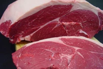 Vạch mặt thịt lợn ngậm hóa chất “đóng giả” thịt bò