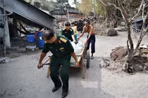 Quân đội Việt Nam giúp dân gặp hạn hán thế nào?