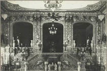 Ảnh cực hiếm về nhà hát của vua Khải Định một thế kỷ trước 