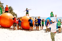 Team building: Ép quá, mất vui