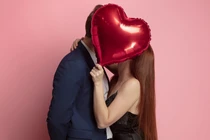 Người trẻ và mối quan hệ tình cảm mập mờ, không tên