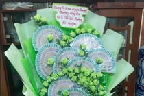 Chi hàng trăm triệu, tiền tỷ tặng thần tượng