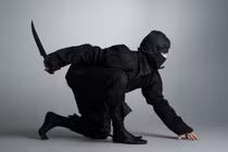 8 kỹ thuật chiến đấu lợi hại không tưởng của ninja Nhật Bản