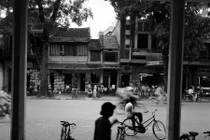 Loạt ảnh không xem “phí cả đời” về Hà Nội những năm 1990 