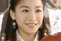 Mỹ nhân Hoa ngữ bị bạn diễn tát chấn thương não 