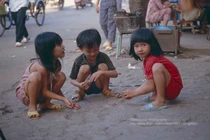 Ảnh hiếm hé lộ tuổi thơ trẻ em Sài Gòn năm 1993