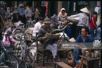 Thú vị cuộc sống ở Hà Nội năm 1991 qua ảnh phóng viên Pháp 