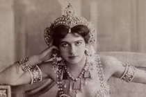 Cái kết bi thảm của nữ gián điệp quyến rũ nhất lịch sử