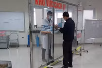 Thêm 4 trường hợp nhiễm COVID-19, cả nước có 1.316 người mắc