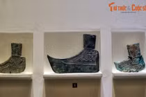 Cận cảnh bộ sưu tập vũ khí Việt cổ tinh xảo ở Sài Gòn 