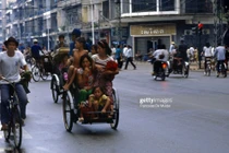 Cuộc sống ở Phnom Penh năm 1989 qua ảnh của Francoise de Mulder