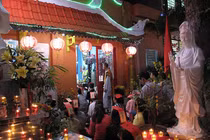 2022: Tuổi xấu dính Sao Thái Bạch quét sạch cửa nhà, coi chừng trắng tay 