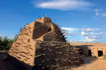 Khu lăng mộ kỳ lạ của đế chế Songhai lừng lẫy châu Phi một thời