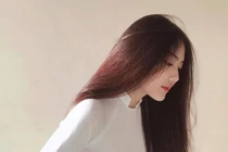 Nữ sinh 10X: Người hot vì mặc áo dài đẹp, kẻ lăng xê “áo lót ngược” gây sốc