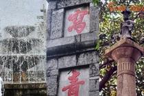 Cận cảnh ba công trình bằng đá độc đáo bên bờ hồ Gươm