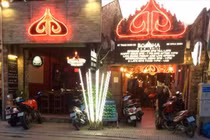 Dịch COVID - 19: Kiểm soát được chuỗi lây nhiễm ở bar Buddha