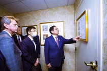 Thủ tướng thăm nơi Chủ tịch Hồ Chí Minh từng làm việc tại Mỹ