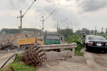 Bắc Giang: Chủ tịch xã “chống lưng” cho bến thủy không phép?