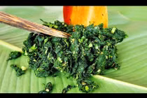 Thứ mọc dại ở lòng suối làm đặc sản mà hút khách không ngờ 