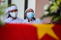 Nghẹn ngào người thân, đồng đội tiễn biệt 2 chiến sỹ hy sinh