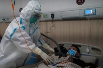 Giới chức Iran xác nhận 2 trường hợp đầu tiên nhiễm COVID-19