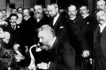 Khó tin: Lúc mới ra đời, điện thoại từng bị coi là một trò hề