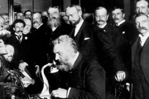 Khó tin: Lúc mới ra đời, điện thoại từng bị coi là một trò hề