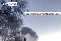 Nước sôi lập tức hóa tuyết giữa bão "quái vật" ở Mỹ 