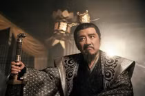 Hoàng đế nào nổi danh là 'kẻ phản bội' đáng khinh?