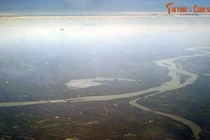 Ngỡ ngàng ngắm các thành phố, thắng cảnh Việt Nam từ bầu khí quyển