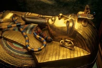 Quan tài vàng khối của pharaoh Tutankhamen được phát hiện thế nào?
