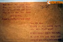 Cận cảnh bộ sưu tập truyền đơn của Cách mạng Tháng 8