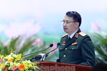 Tư lệnh Nguyễn Quốc Duyệt: Không vì quan hệ, con cháu mà đưa COVID-19 về nước