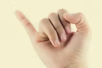 Nhìn ngón tay út 3 giây: Ai có điểm này là Thần Tài “đánh dấu” 