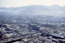 Ảnh phải xem về thủ phủ Tây Tạng năm 1991 (1)